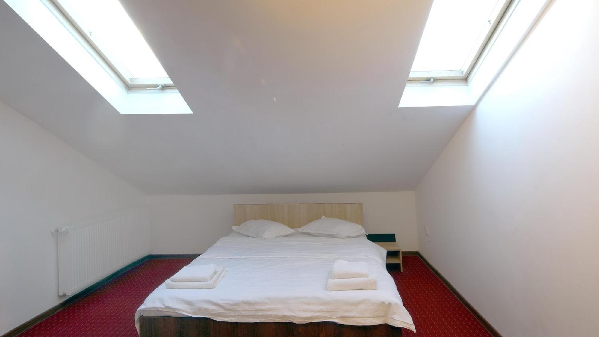 Pensiunea Montan Din Bran,Sat Simon Spa Indoor Bran  Eksteriør bilde